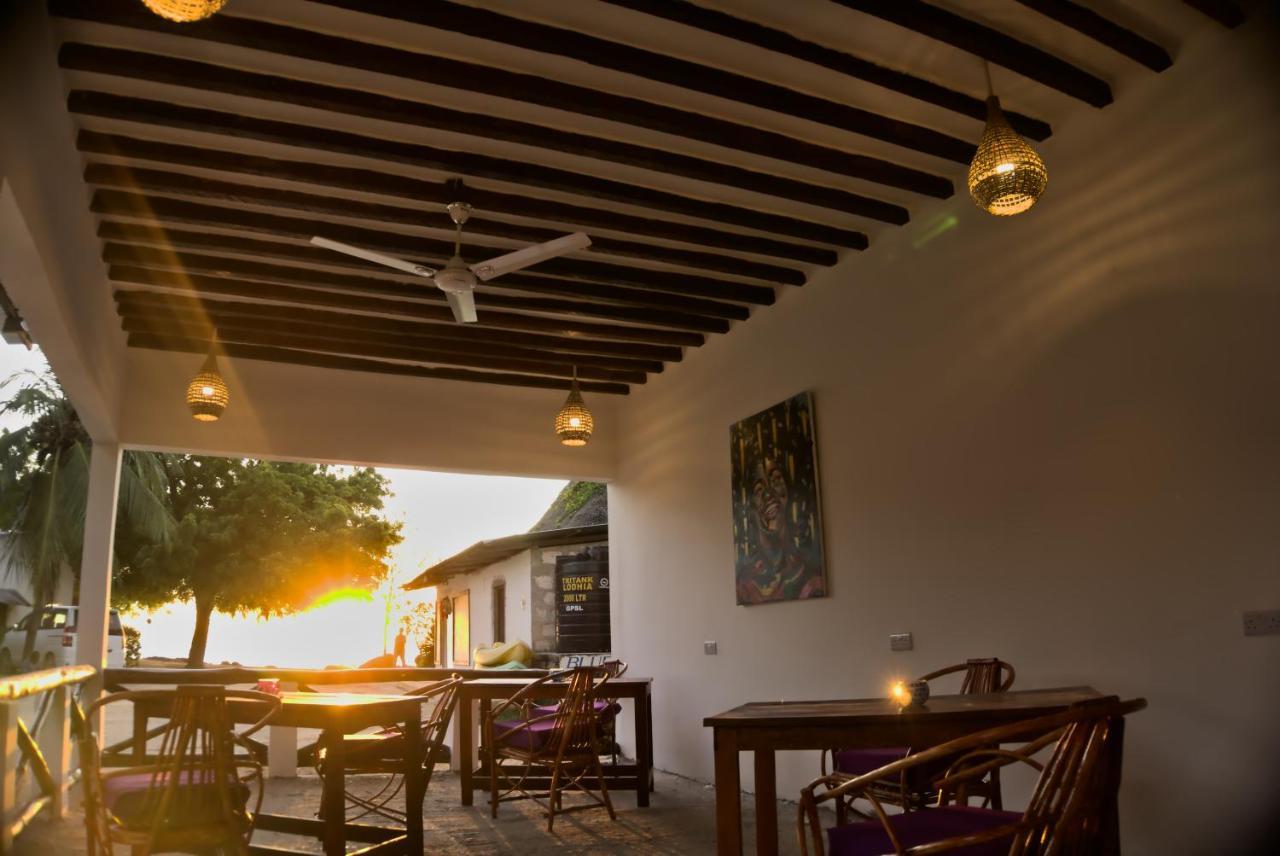 Cocolala Beach House Нунгви Екстериор снимка