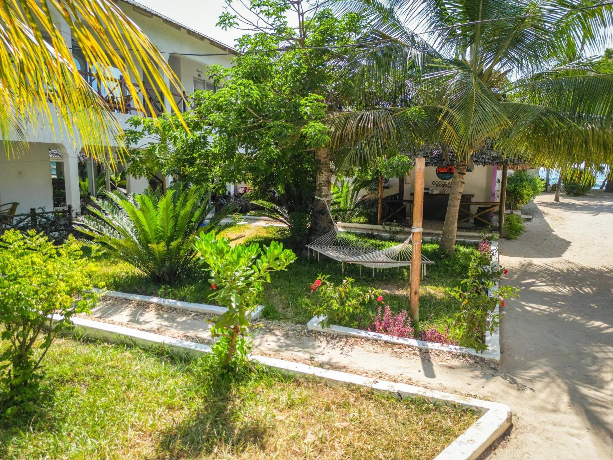 Cocolala Beach House Нунгви Екстериор снимка