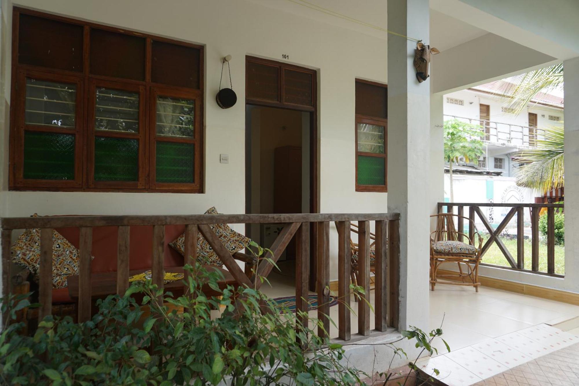 Cocolala Beach House Нунгви Екстериор снимка